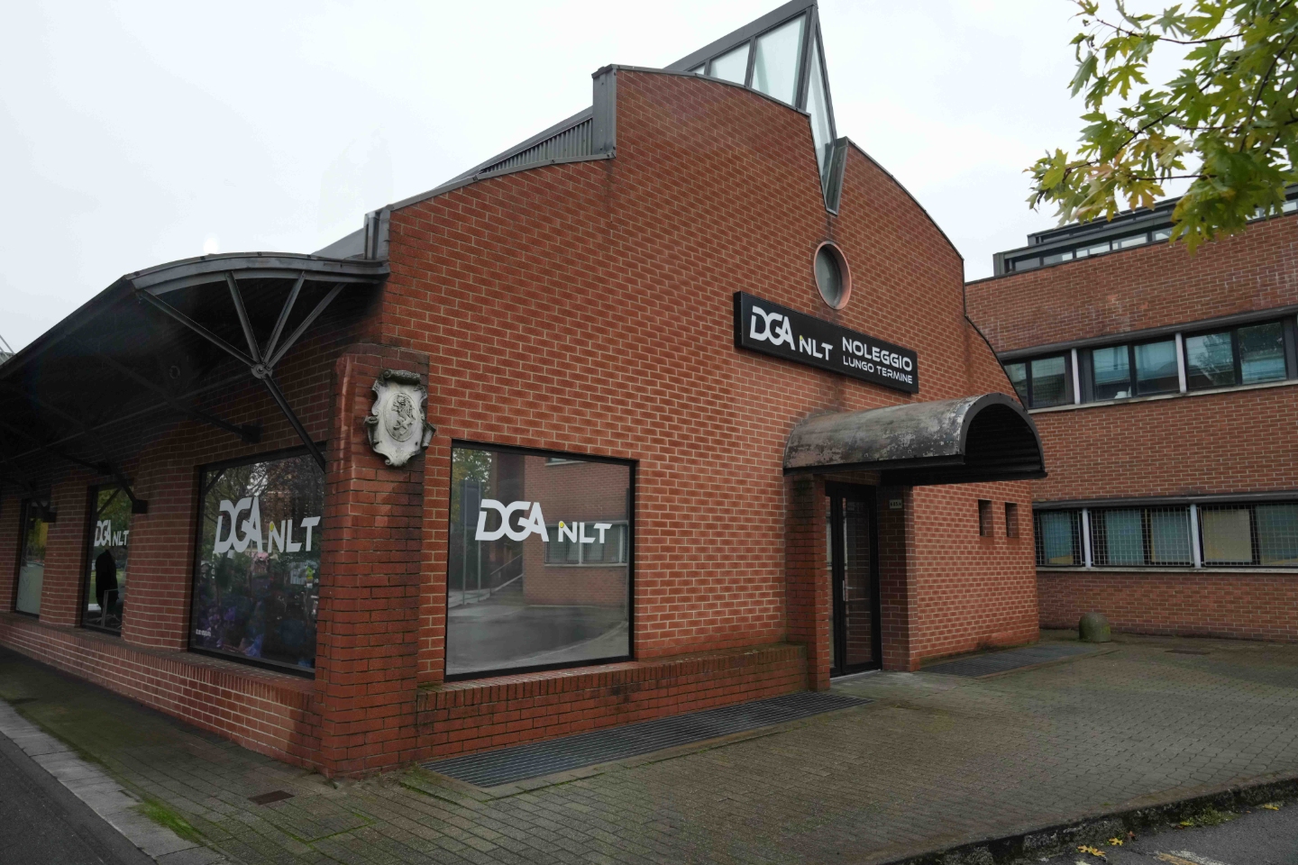 ingresso sede dga nlt modena