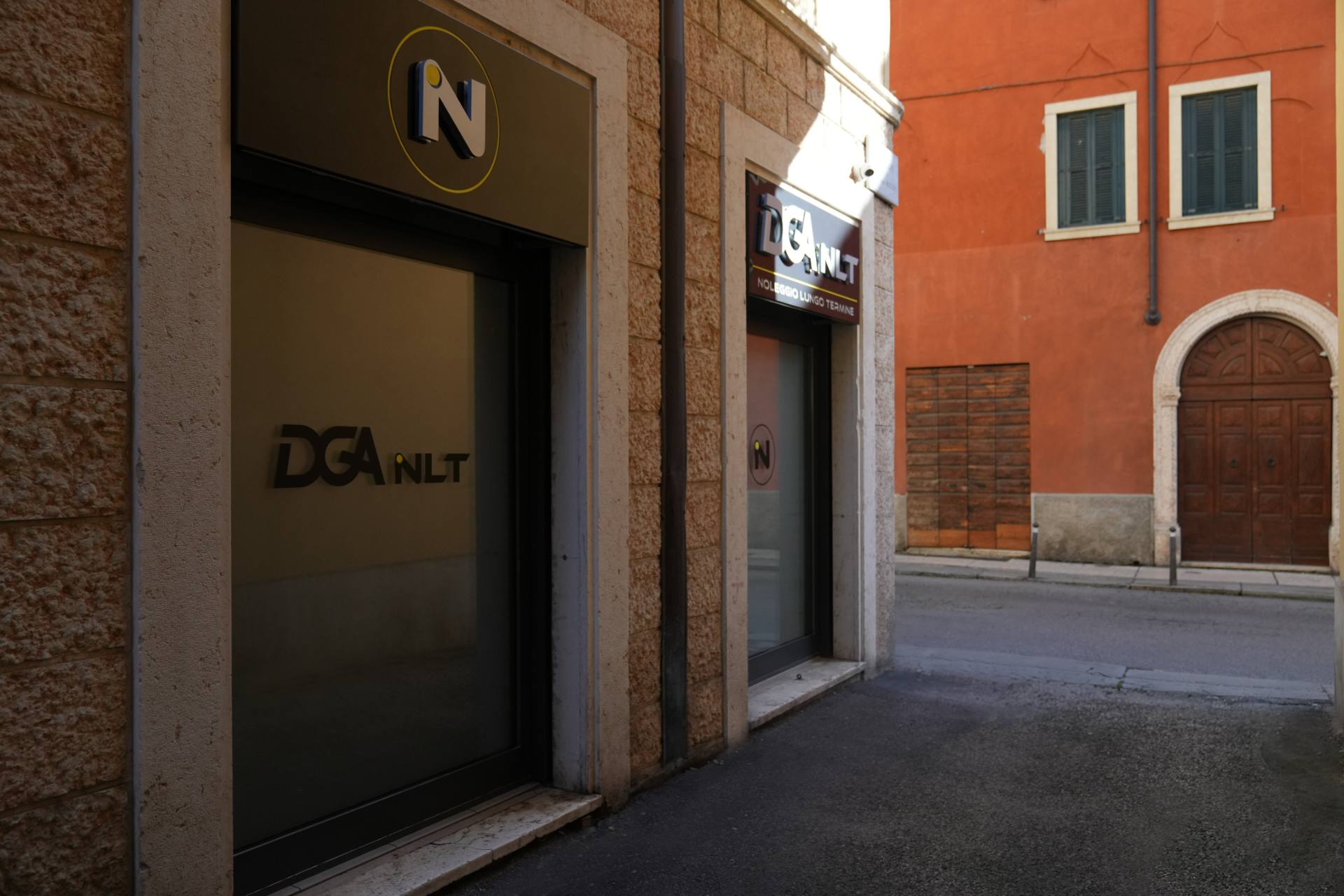 insegne sede dga nlt verona